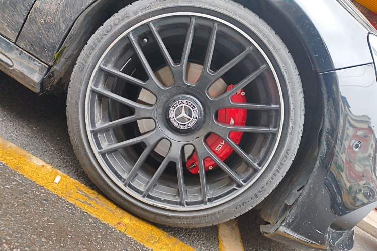 Used Mercedes-Benz CLA 2019 CLA 200 Night Edition Right Front Wheel Hub