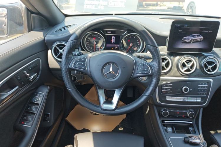 Used Mercedes-Benz CLA 2019 CLA 200 Night Edition Steering Wheel