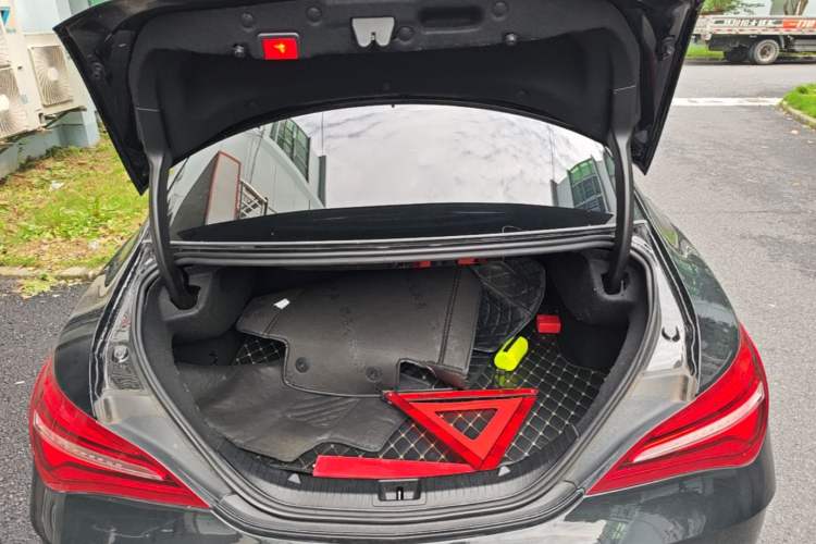 Used Mercedes-Benz CLA 2019 CLA 200 Night Edition Trunk