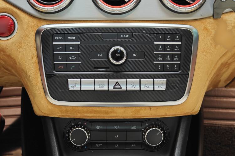 Used Mercedes-Benz CLA 2019 CLA 220 4MATIC Audio And AC Panel