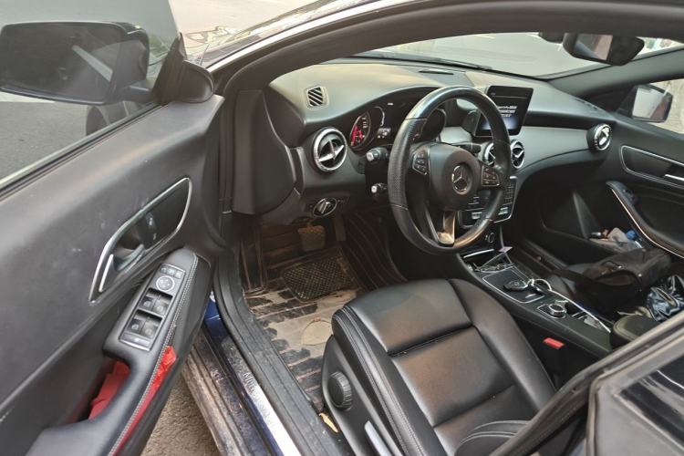Used Mercedes-Benz CLA 2019 CLA 200 Sport Edition Driver Seat