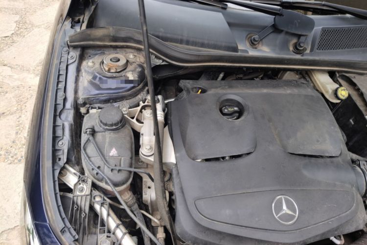 Used Mercedes-Benz CLA 2019 CLA 220 4MATIC Engine Bay Right