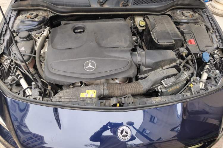 Used Mercedes-Benz CLA 2019 CLA 220 4MATIC Engine Bay