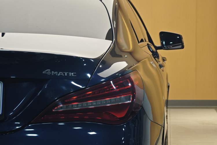 Used Mercedes-Benz CLA 2019 CLA 220 4MATIC Exterior 7