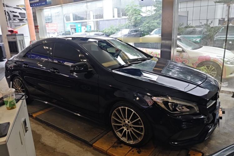 Used Mercedes-Benz CLA 2019 CLA 220 4MATIC Front Right 45 Deg