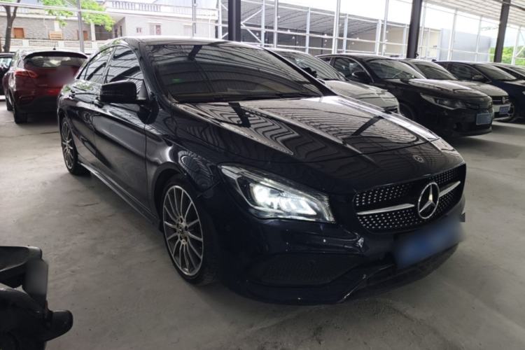 Used Mercedes-Benz CLA 2019 CLA 220 4MATIC Front Right 45 Deg