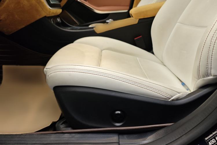 Used Mercedes-Benz CLA 2019 CLA 220 4MATIC Interior 2