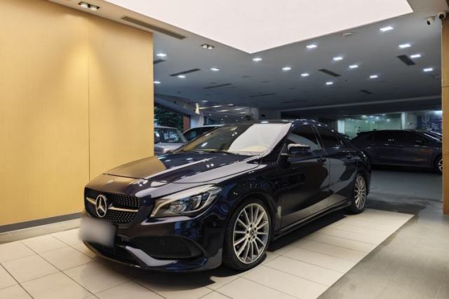 Ojetý Mercedes-Benz CLA 2019 CLA 220 4MATIC