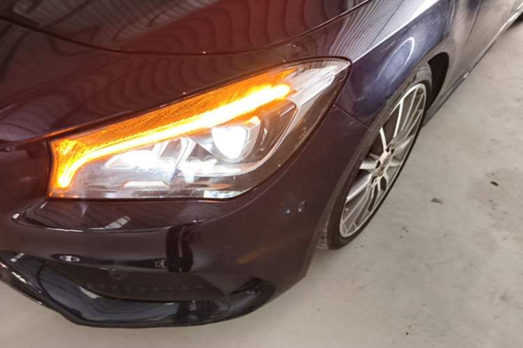 Used Mercedes-Benz CLA 2019 CLA 220 4MATIC Left Front Headlight