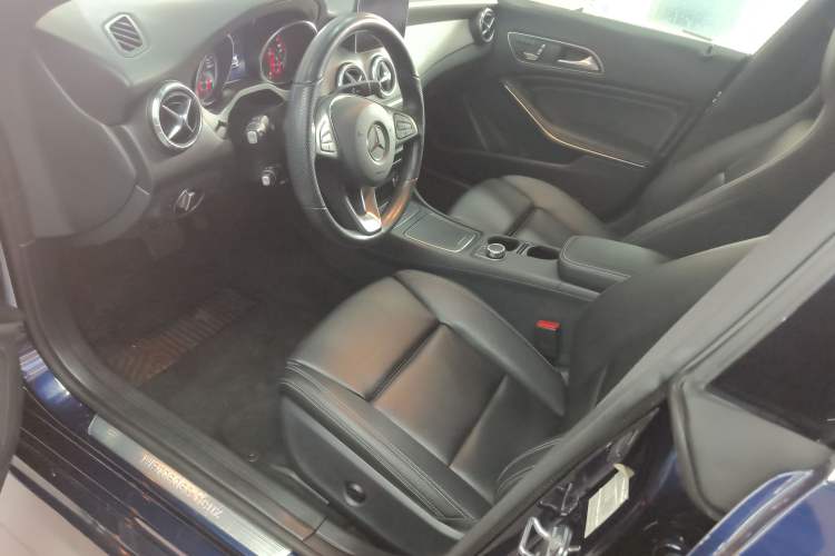 Used Mercedes-Benz CLA 2019 CLA 200 Sport Edition Left Front Seat