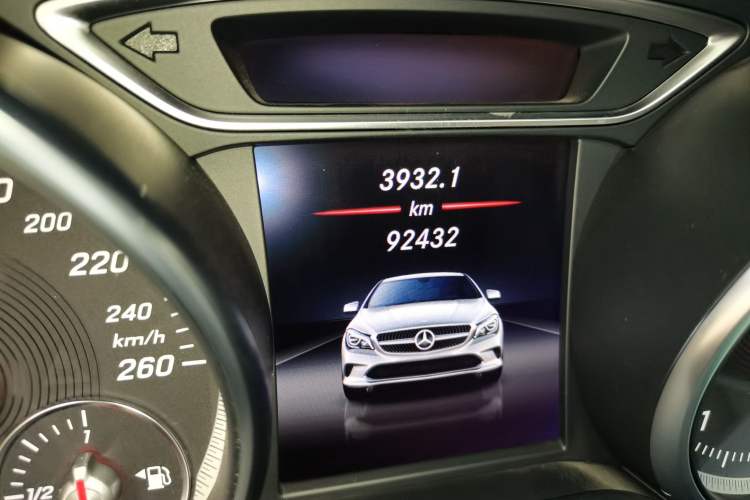Used Mercedes-Benz CLA 2019 CLA 220 4MATIC Odometer Close Up
