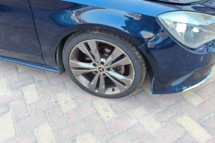 Used Mercedes-Benz CLA 2019 CLA 200 Sport Edition Right Front Wheel Hub