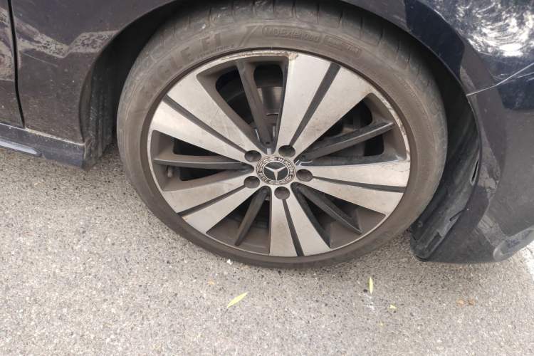 Used Mercedes-Benz CLA 2019 CLA 200 Sport Edition Right Front Wheel Hub