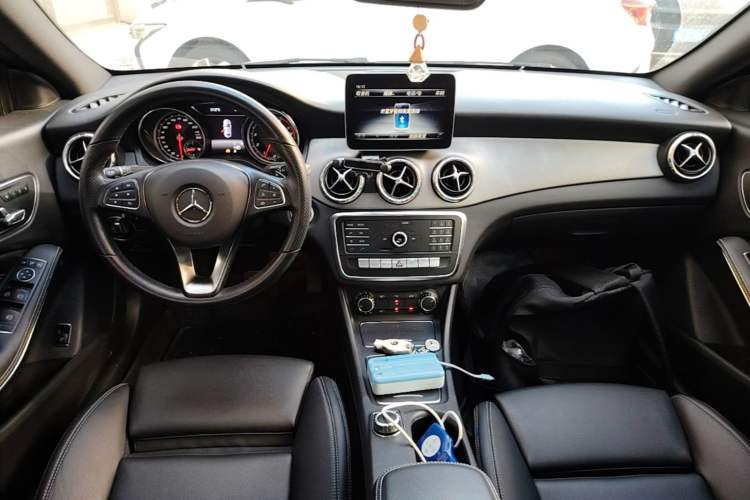 Used Mercedes-Benz CLA 2019 CLA 200 Sport Edition Center Console