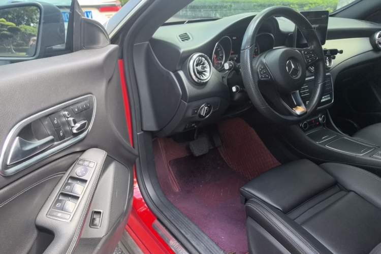 Used Mercedes-Benz CLA 2019 CLA 200 Sport Edition Driver Seat
