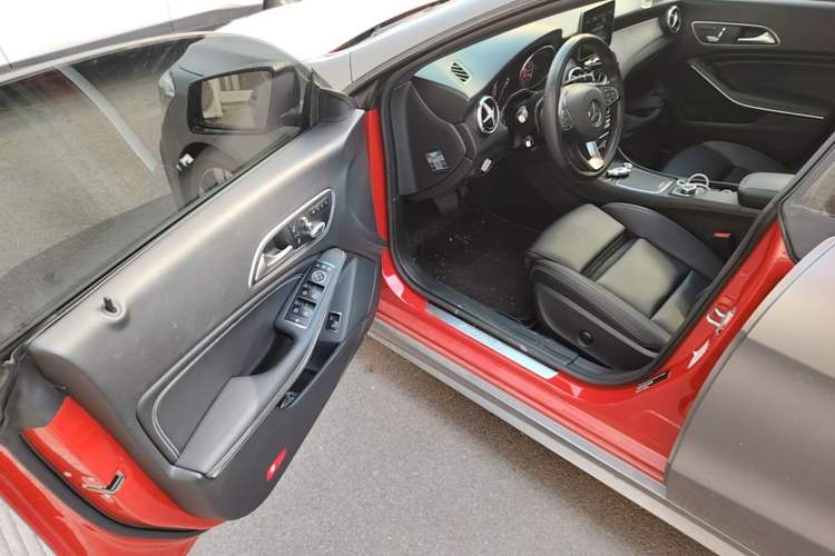 Used Mercedes-Benz CLA 2019 CLA 200 Sport Edition Driver Seat