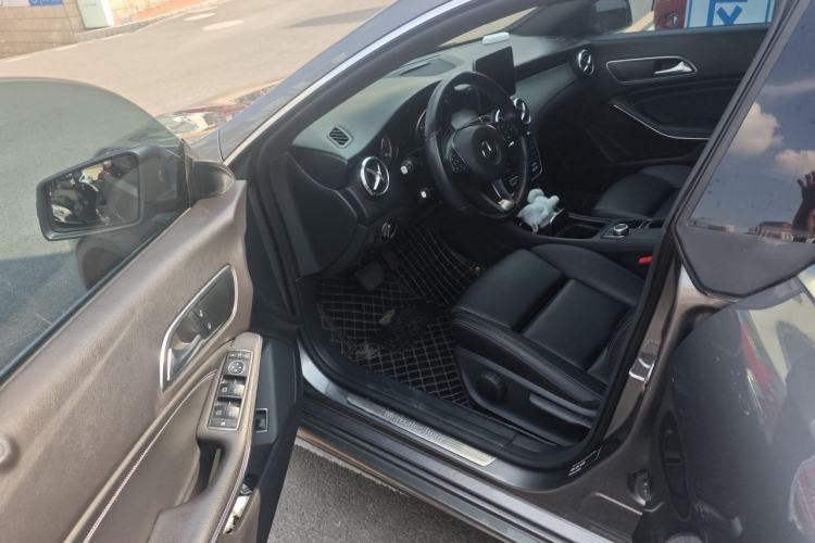 Used Mercedes-Benz CLA 2019 CLA 200 Sport Edition Driver Seat