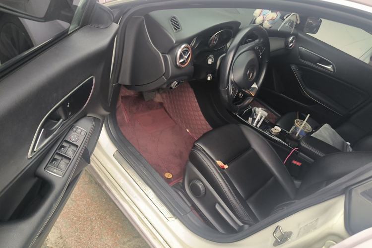 Used Mercedes-Benz CLA 2019 CLA 200 Sport Edition Driver Seat