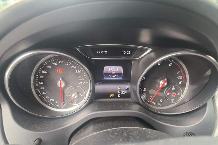 Used Mercedes-Benz CLA 2019 CLA 200 Sport Edition Odometer Close Up