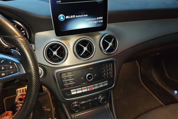 Used Mercedes-Benz CLA 2019 CLA 220 4MATIC Audio And AC Panel