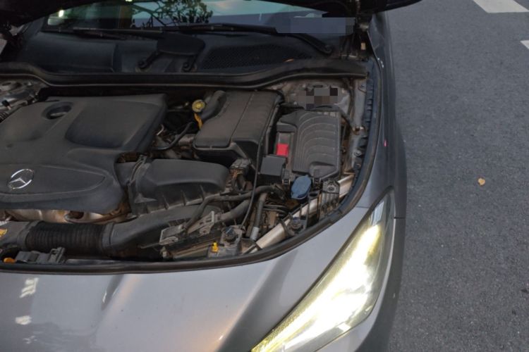 Used Mercedes-Benz CLA 2019 CLA 220 4MATIC Engine Bay Left