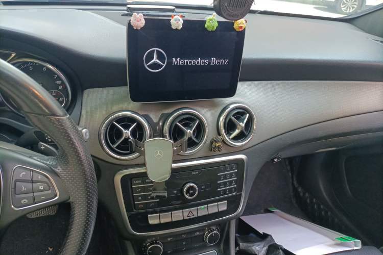 Used Mercedes-Benz CLA 2019 CLA 200 Sport Edition Audio And AC Panel
