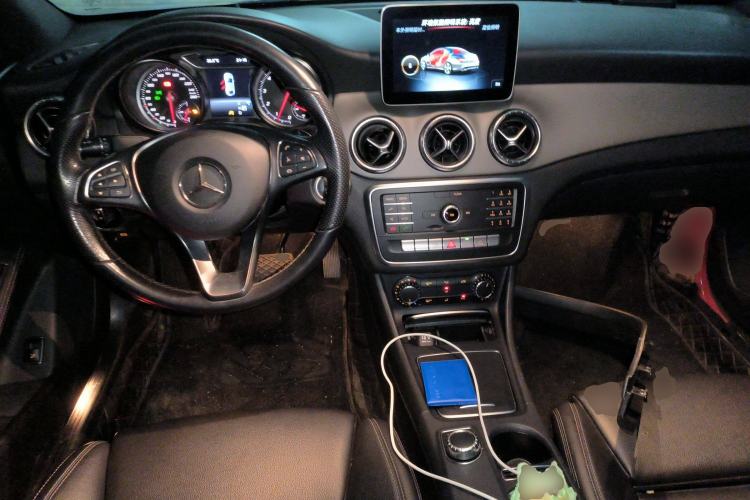 Used Mercedes-Benz CLA 2019 CLA 200 Sport Edition Center Console