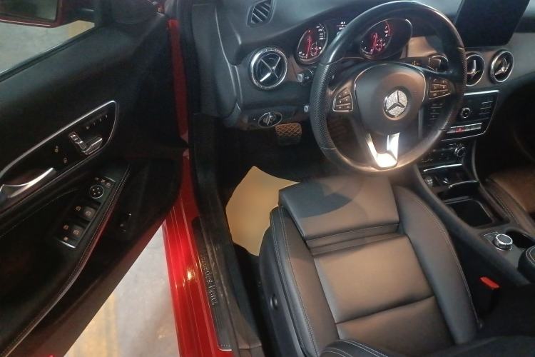 Used Mercedes-Benz CLA 2019 CLA 200 Sport Edition Driver Seat