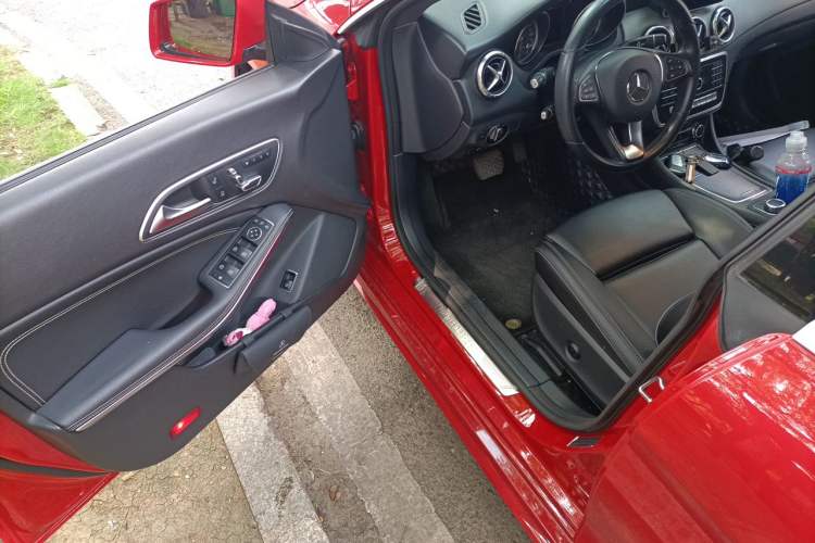Used Mercedes-Benz CLA 2019 CLA 200 Sport Edition Driver Seat