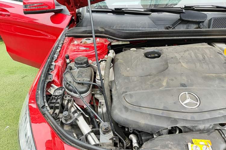 Used Mercedes-Benz CLA 2019 CLA 200 Sport Edition Engine Bay Right