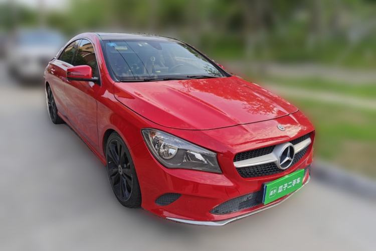 Used Mercedes-Benz CLA 2019 CLA 200 Sport Edition Front Right 45 Deg