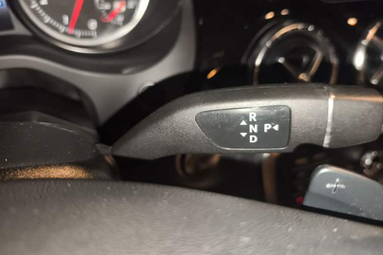 Used Mercedes-Benz CLA 2019 CLA 200 Sport Edition Gear Lever