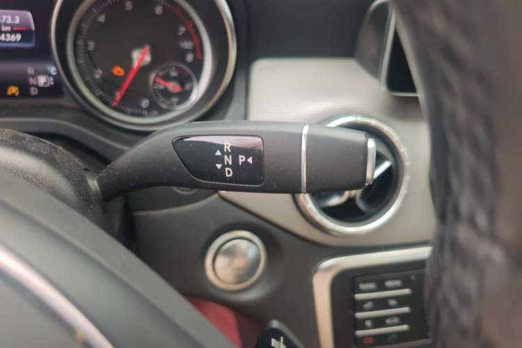 Used Mercedes-Benz CLA 2019 CLA 200 Sport Edition Gear Lever