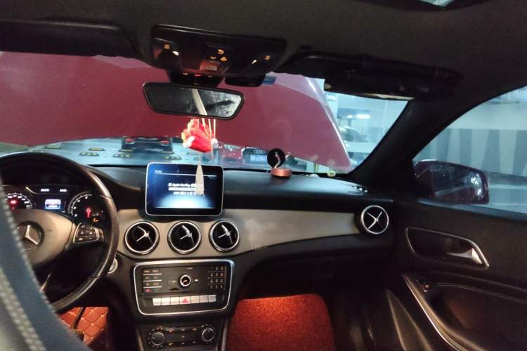 Used Mercedes-Benz CLA 2019 CLA 200 Sport Edition Headliner