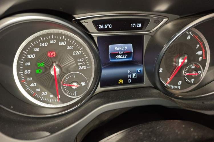 Used Mercedes-Benz CLA 2019 CLA 200 Sport Edition Odometer Close Up