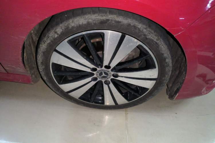 Used Mercedes-Benz CLA 2019 CLA 200 Sport Edition Right Front Wheel Hub