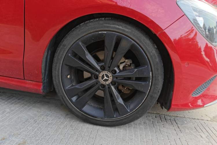 Used Mercedes-Benz CLA 2019 CLA 200 Sport Edition Right Front Wheel Hub
