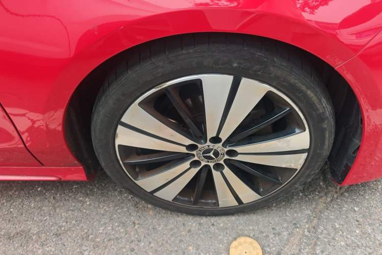 Used Mercedes-Benz CLA 2019 CLA 200 Sport Edition Right Front Wheel Hub