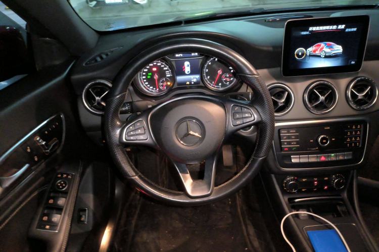 Used Mercedes-Benz CLA 2019 CLA 200 Sport Edition Steering Wheel