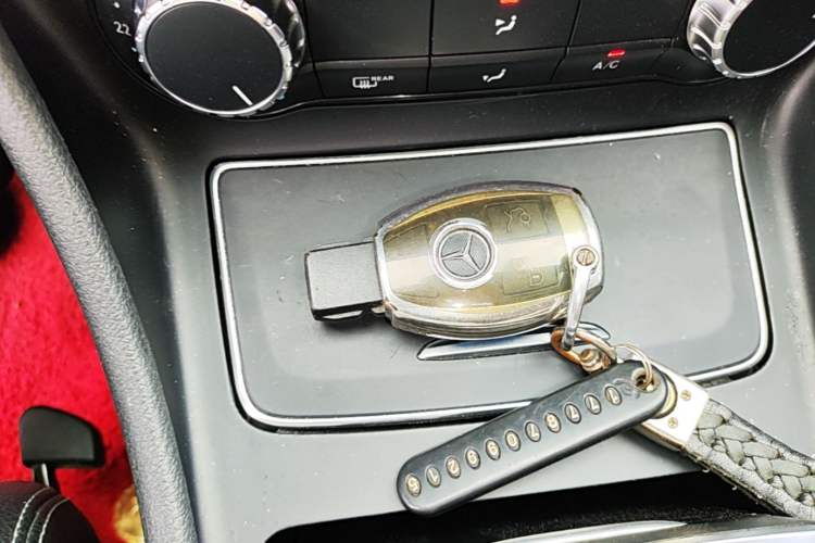 Used Mercedes-Benz CLA 2019 CLA 200 Sport Edition Vehicle Key