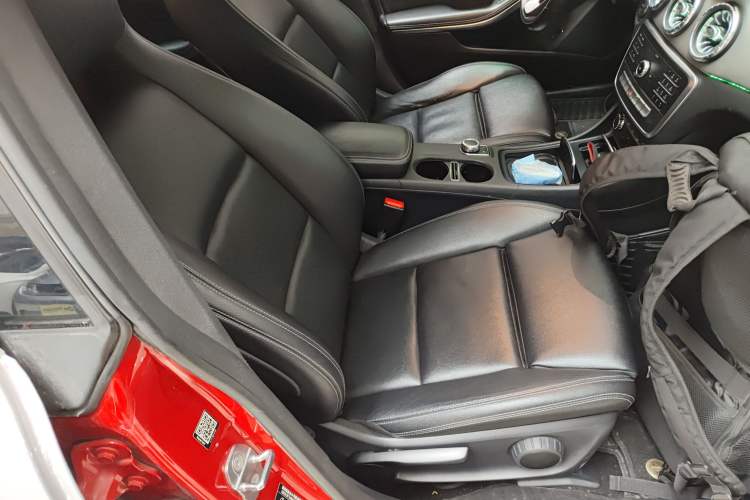 Used Mercedes-Benz CLA 2019 CLA 200 Sport Edition Right Front Seat