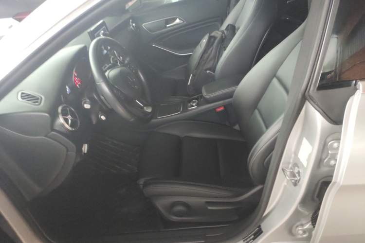 Used Mercedes-Benz CLA 2019 CLA 200 Sport Edition Left Front Seat
