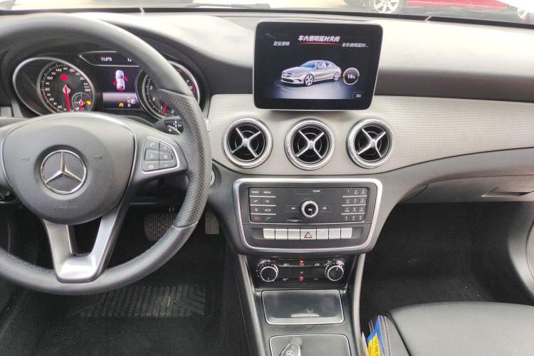 Used Mercedes-Benz CLA 2019 CLA 200 Sport Edition Audio And AC Panel