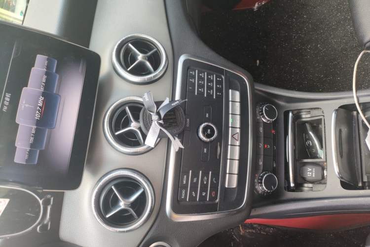 Used Mercedes-Benz CLA 2019 CLA 200 Sport Edition Audio And AC Panel