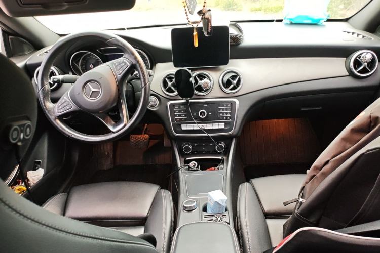 Used Mercedes-Benz CLA 2019 CLA 200 Sport Edition Center Console