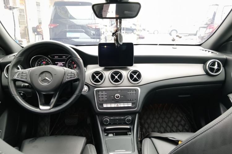 Used Mercedes-Benz CLA 2019 CLA 200 Sport Edition Center Console