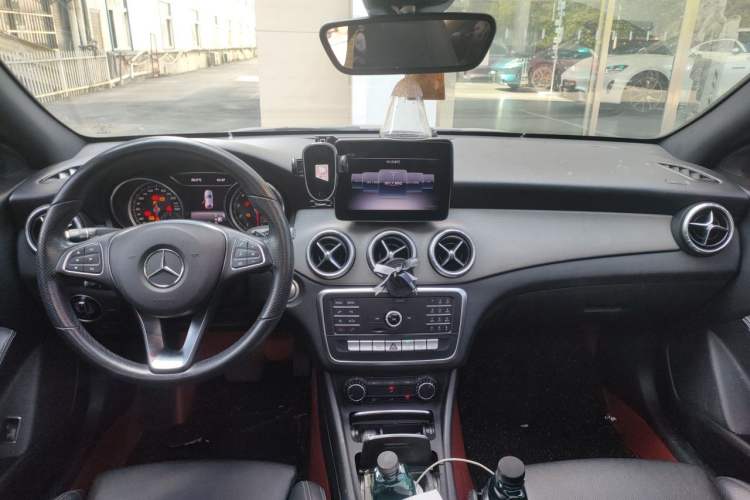 Used Mercedes-Benz CLA 2019 CLA 200 Sport Edition Center Console