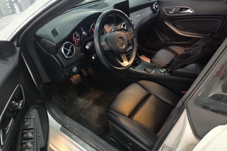 Used Mercedes-Benz CLA 2019 CLA 200 Sport Edition Driver Seat