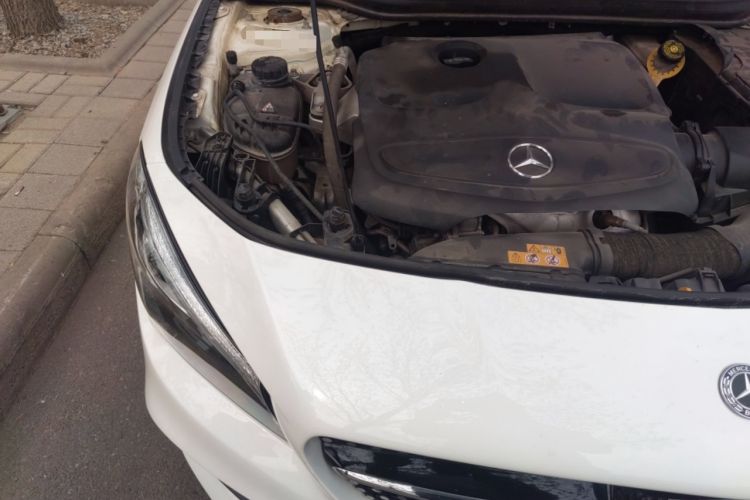 Used Mercedes-Benz CLA 2019 CLA 220 4MATIC Engine Bay Right
