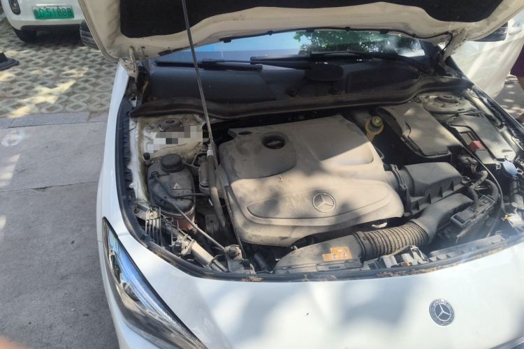 Used Mercedes-Benz CLA 2019 CLA 220 4MATIC Engine Bay Right
